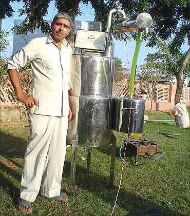 Dharambir Kamboj with his machine