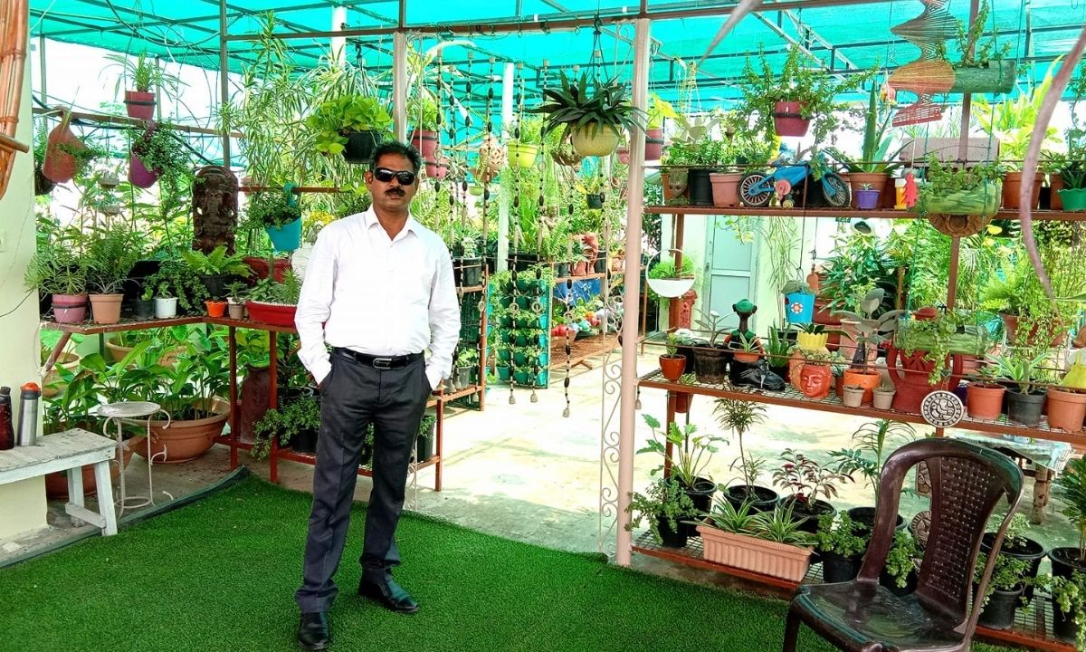 Daleep Kumar in his home Garden, one of the Best gardeners of 2021