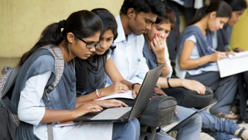 Scholarship and fellowship programs in India after 10th & 12th