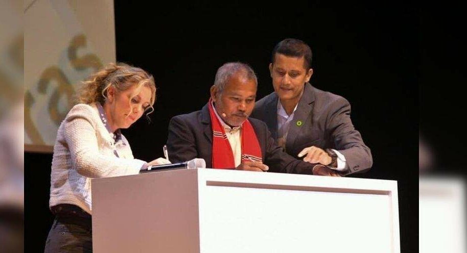 Jadav Payeng Signing An Agreement In Mexico For Plantation Of Trees 