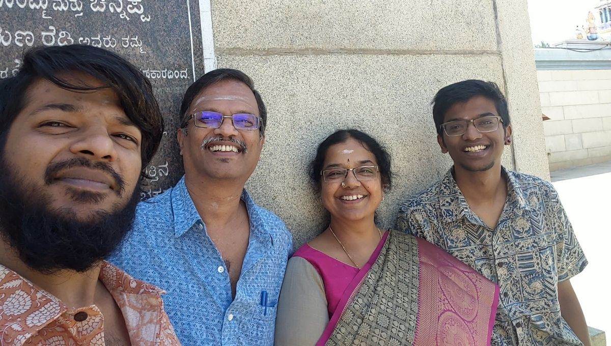 Chokkalingam with his family