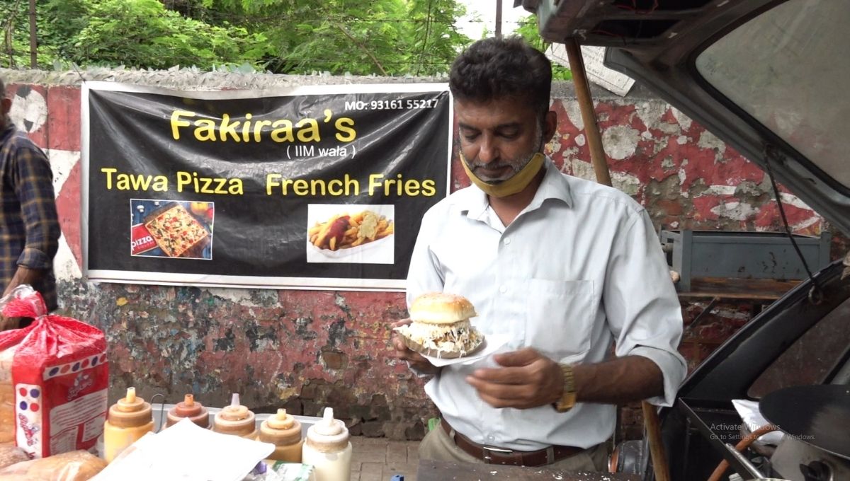 Fakira Came From America, Started Fast Food Business In Maruti 800
