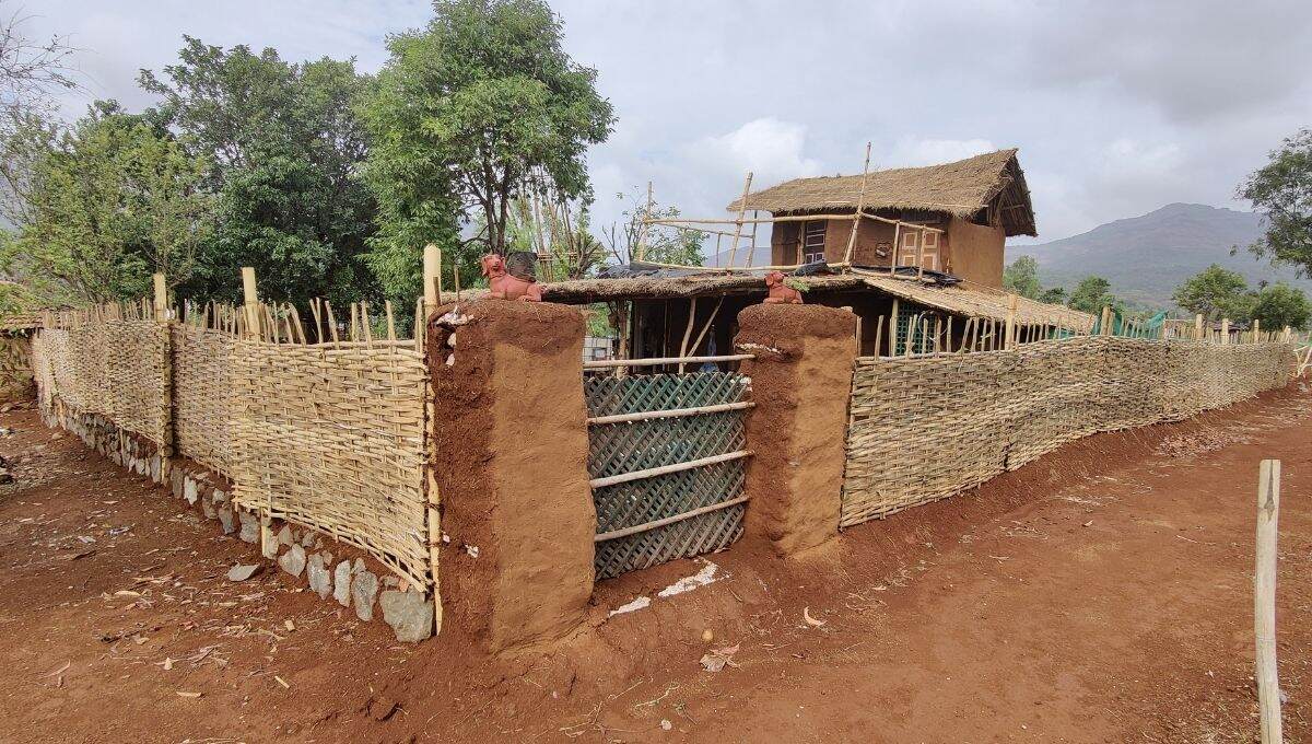 Mud house near Pune