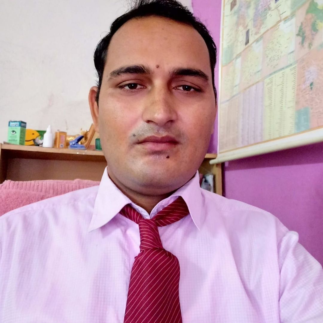 Successful businessman story of mukesh kumar 