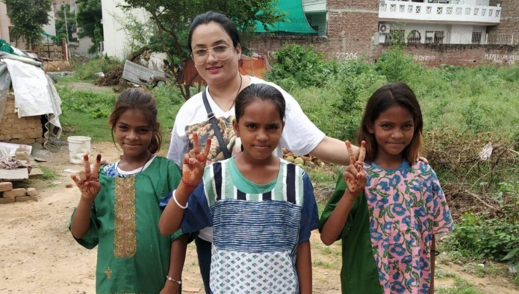 Reusing Waste Fabric To Make Clothes For Underprivileged Children