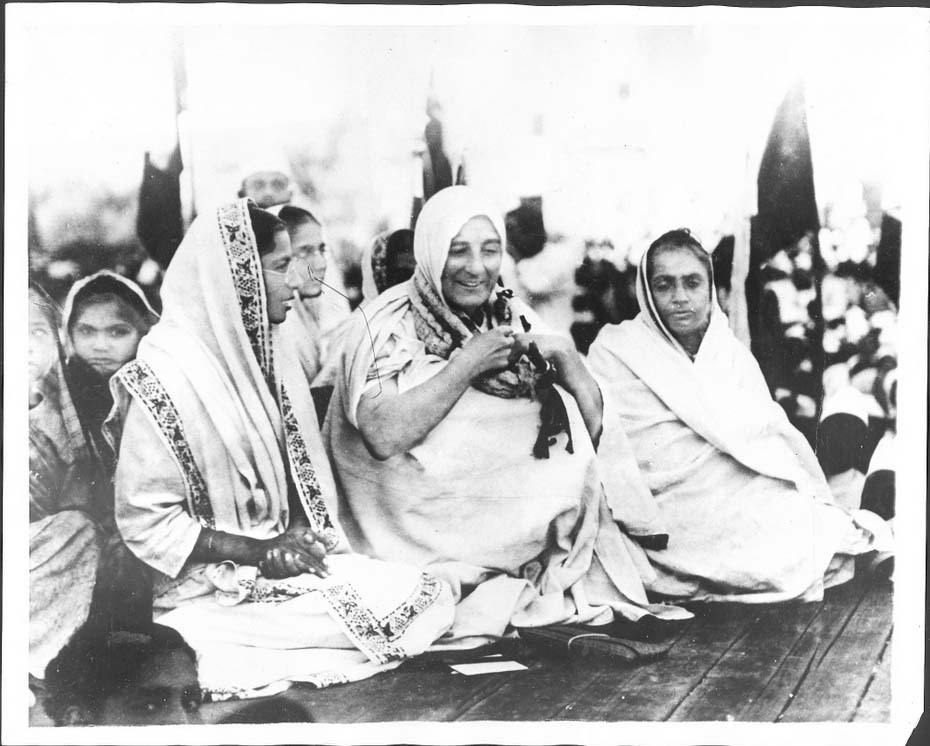 Mirabehn with Indian women