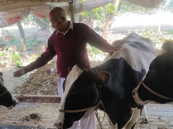 Punjab Farmer Premchand has 10 cows in his farm