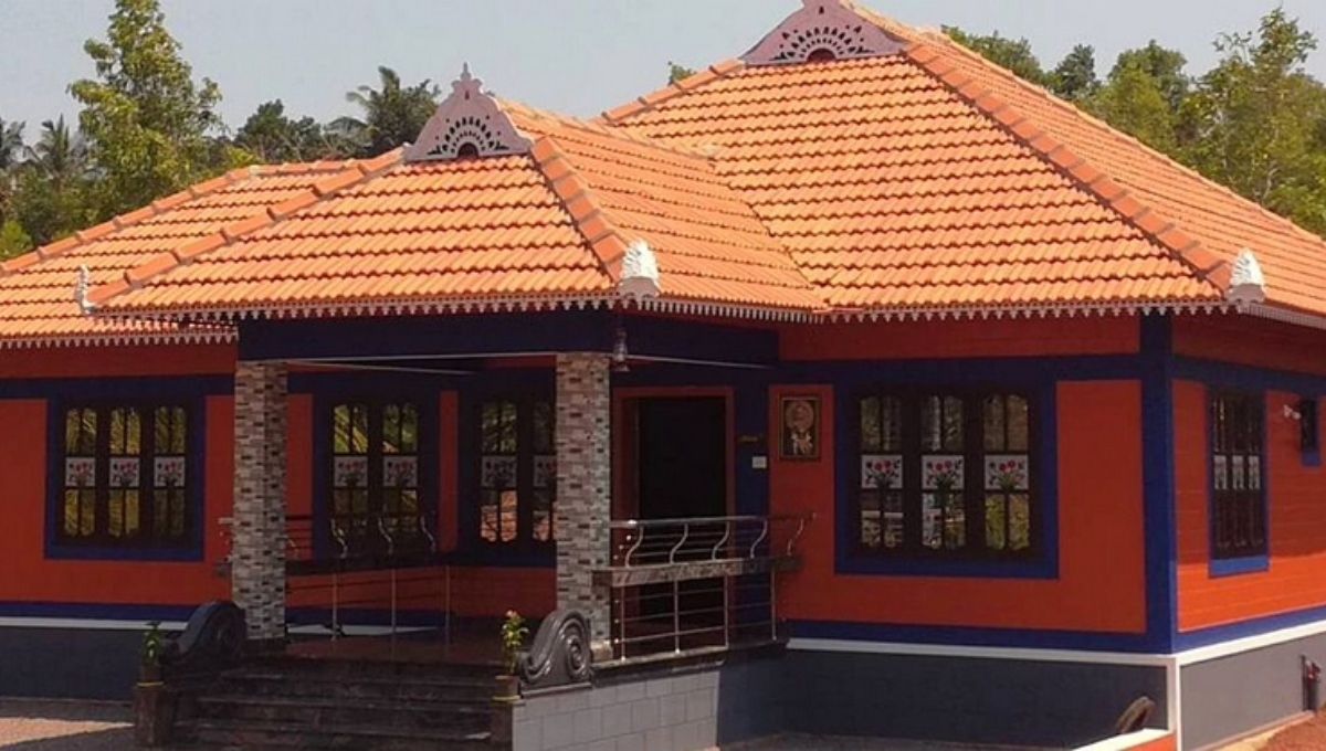Mud House made of Suraksha Mud Blocks, A startup of Karnataka Friends Satvik S & Pradeep Khanderi
