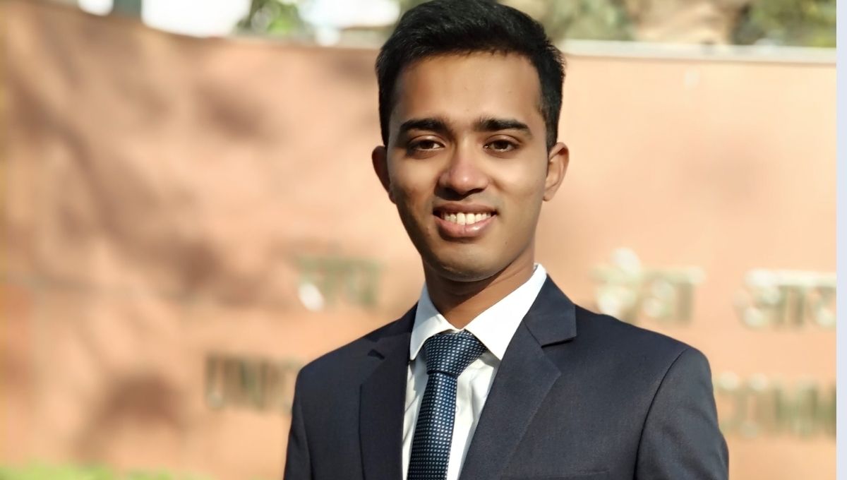 Safin Hasan Passed UPSC At 22, One Thing His Parents Did For Success