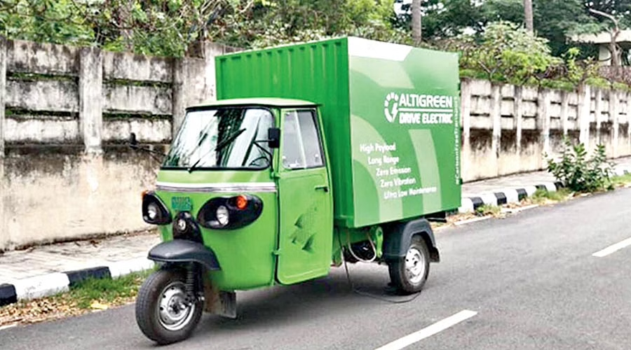 Altigreen’s electric three-wheelers can carry heavy loads
