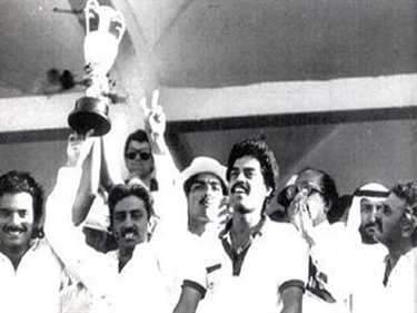 Surinder Khanna with the Asia Cup trophy