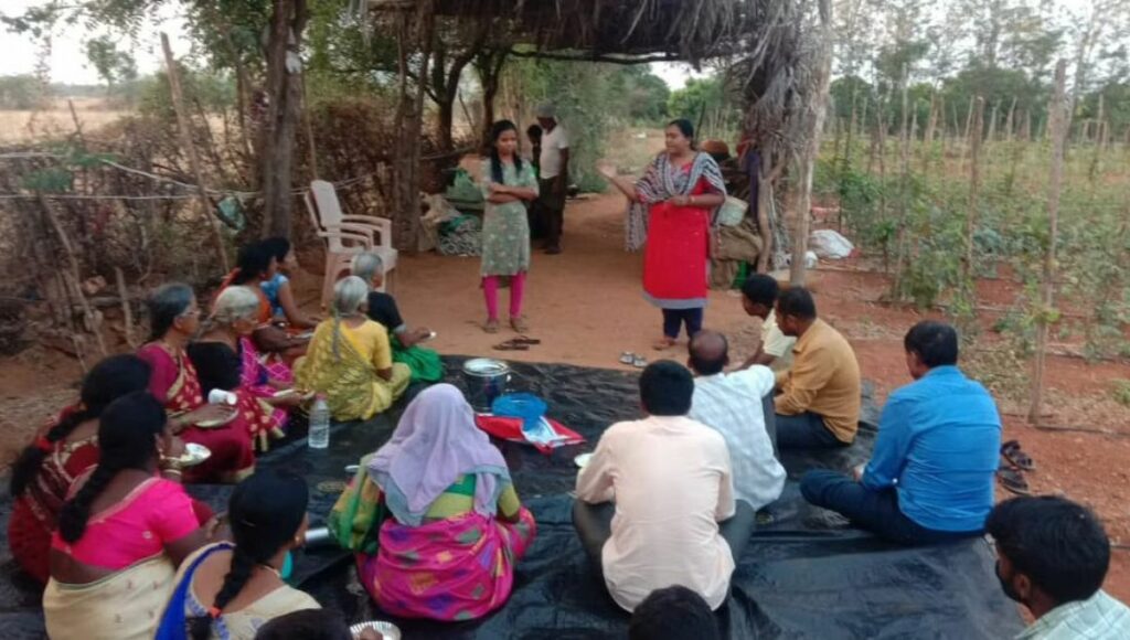 Roja imparting her knowledge to others who want to switch to organic farming.