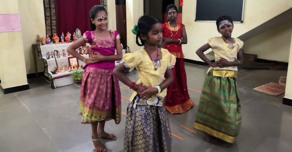 Students participating in Extracurricular activities at Kalvi Thunai