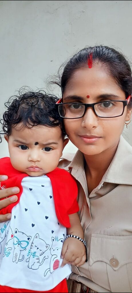 Babli with her daughter Aarvi