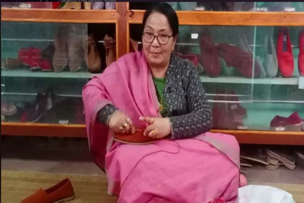 Muktamani Devi knitting shoes
