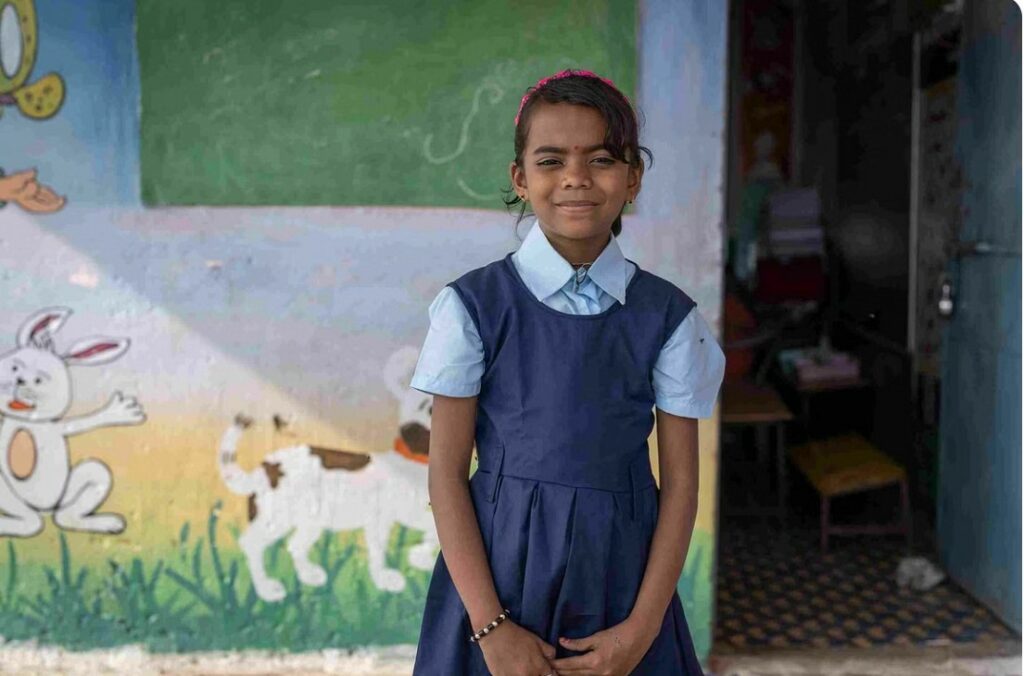 Daksha Malvi left a private school where she did not understand the curriculum; she now enjoys studying using the workbook